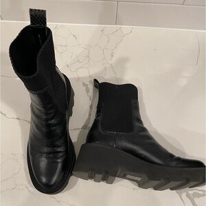 Dolce Vita Hoven H20 Chelsea ankle boots 7 Black